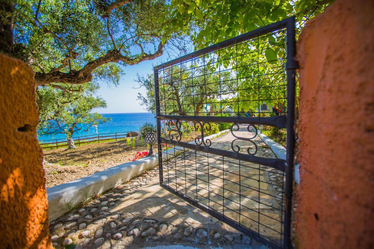 Ammos Apartments Alykanas  Bagian luar foto