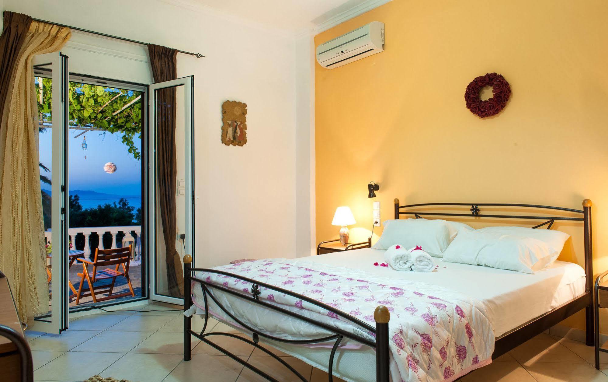 Ammos Apartments Alykanas  Bagian luar foto